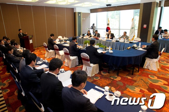 16일 오전 강원 정선 강원랜드 컨벤션호텔에서 제127차 이사회가 열렸다. (사진제공=강원랜드) 2014.6.16/뉴스1 © News1 하중천 