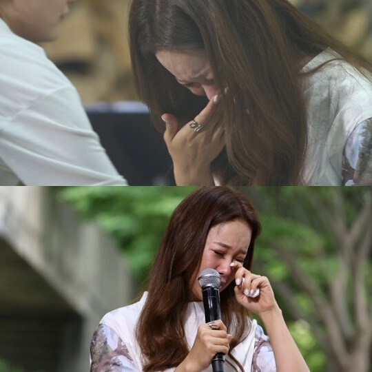 백지영이 '소풍' 녹화도중 오열해 안타까움을 자아냈다. © 사진제공=MBC뮤직 