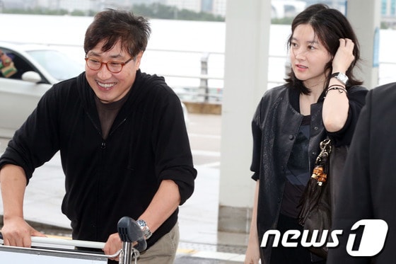 이영애 남편 정호영 씨가 탄탄한 중견기업가라는 사실이 새삼 화제가 되고 있다. © News1 