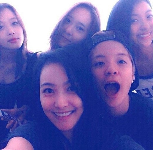 걸그룹 에프엑스 멤버들의 근황 사진이 공개됐다. © 엠버 인스타그램 