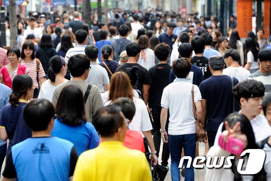 대구를 대표하는 관광지인 동성로를 찾은 외국인 관광객이 13만명을 넘은 것으로 나타났다. 사진은 코로나19 사태 이전 동성로 거리. &#40;사진은 기사 내용과 무관함&#41; ⓒ News1 DB