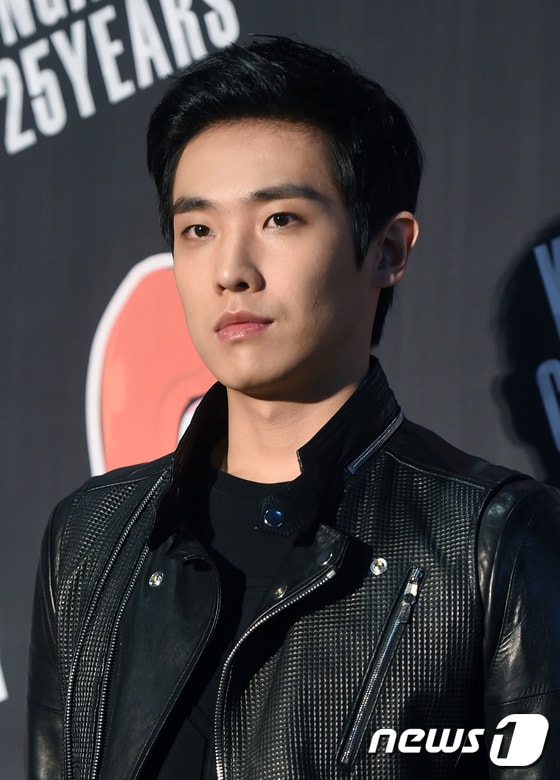 남성 그룹 엠블랙의 멤버 이준(26)이 팀을 탈퇴한다는 소식이 전해졌다. ⓒ News1