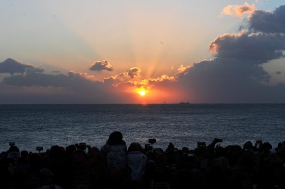 1일 울산 울주군 간절곶에 한반도에서 가장 먼저 을미년의 시작을 알리는 새해가 떠오르고 있다. ⓒ News1 조창훈 기자 