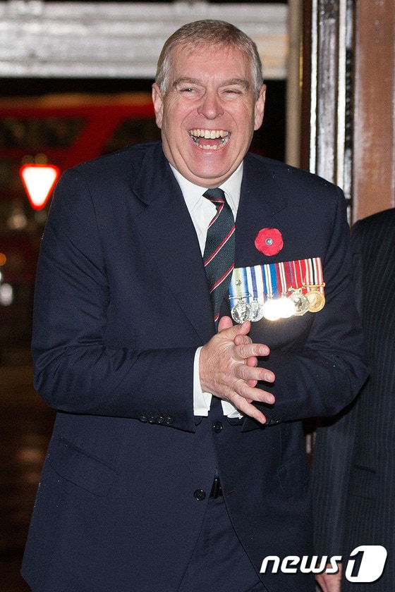 지난해 11월 왕실행사에 모습을 드러낸 앤드류 윈저 왕자. ⓒ AFP=뉴스1