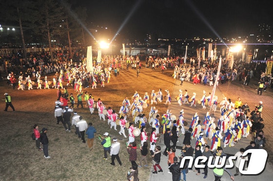 단단단 페스티벌 퍼포먼스. (뉴스1 DB) ⓒ News1