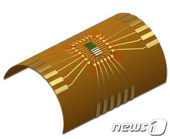 패키징이 완성된 유연 낸드 플래쉬 메모리의 모식도..ⓒ News1