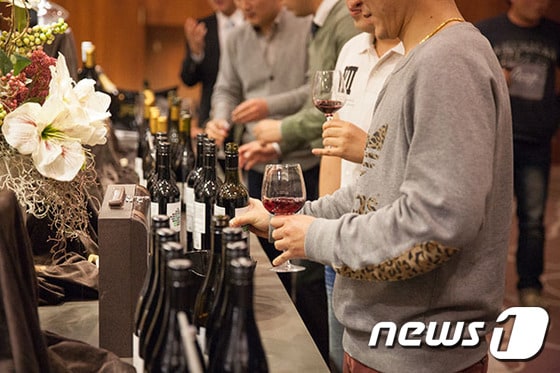 서울가든호텔은 11월 25일 유명 와인 시음행사를 성공적으로 개최했다. 사진 제공/ 베스트 웨스턴 프리미어 서울가든호텔 ⓒ News1