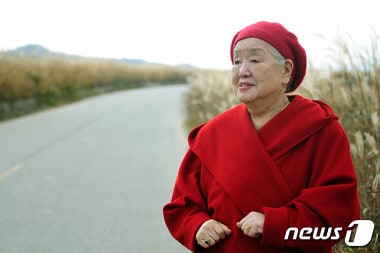 호남 최초의 여성 서양화가로 알려진 김영자 화백 2015.12.28/뉴스1 ⓒ News1 전원 기자