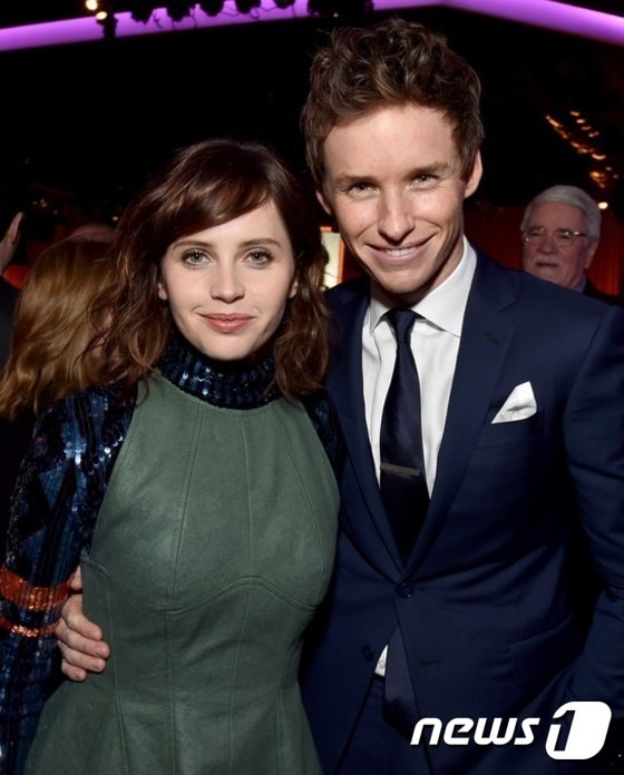 영국배우 펠리시티 존스(32, 왼쪽)과 에디 레드메인(33). ⓒ News1