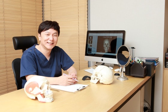 <strong>라비앙성형외과 정재영 원장</strong>ⓒ News1