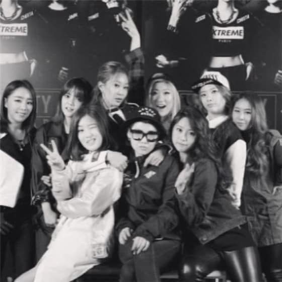 Mnet '언프리티랩스타'에 참여했던 9명의 래퍼들(육지담 페이스북)