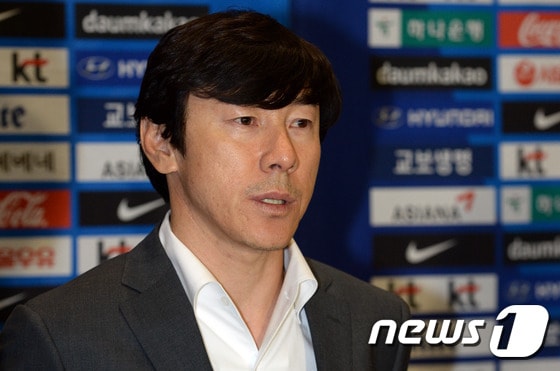 신태용 감독이 이끄는 올림픽 대표팀이 오는 6월 프랑스 21세 이하(U-21) 대표팀과, 14일에는 튀니지에서 튀니지 22세 이하(U-22) 대표팀과 평가전을 치른다 ⓒ News1 신웅수 기자