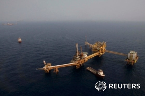 멕시코 동남부 캄페체 앞바다에 위치한 해양유전플랫폼