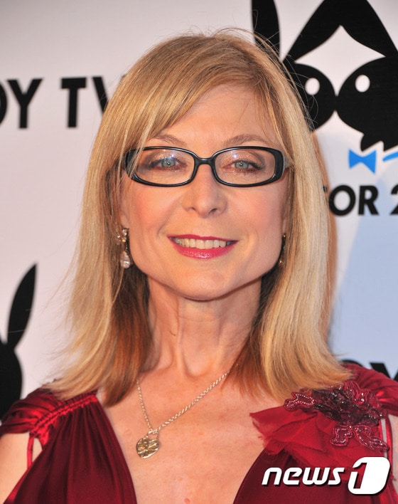 미 포르노물에서 유력 대권후보 힐러리 클린턴 전 국무장관역을 단골로 맡고 있는 니나 하틀리. ⓒ AFP=뉴스1