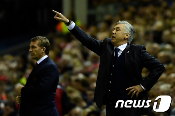 카를로 안첼로티 감독이 레알 마드리드로부터 경질됐다.안첼로티 감독의 해임은 감독 연쇄 이동의 시작이 될 전망이다. ⓒ AFP=News1