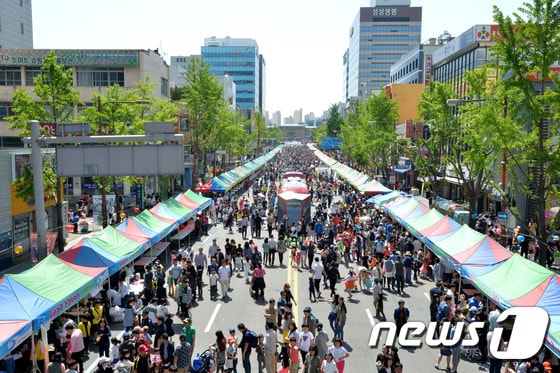 대전 중앙로 어린이날 차없는 거리 운영 2015.5.5/뉴스1 ⓒ News1