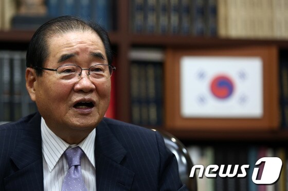 이종찬 전 국정원장 회고록 '숲은 고요하지 않다' 출간 - 뉴스1