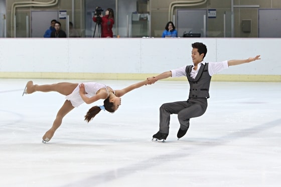 김예리(과천중2)-감강찬(서울일반) 팀이 4일(한국시간) 국제빙상경기연맹(ISU) 피겨 주니어 그랑프리 3차 대회 페어스케이팅 쇼트 프로그램에서 전체 3위를 기록했다. (대한빙상경기연맹 제공) ⓒ News1