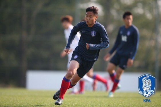 백승호가 대한축구협회와의 인터뷰에서 최근 끝난 AFC U-19 챔피언십에 출전하지 못했던 것은 자신의 체력이 부족했기 때문이라고 밝혔다. (대한축구협회 제공) ⓒ News1