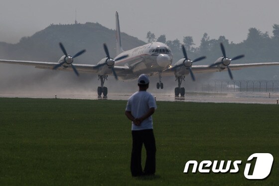 일류신 Il-18 항공기 ⓒAFP=뉴스1