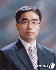 충북대 경영학부 이형석 교수. ⓒ News1