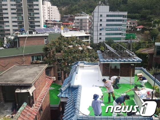 '에너지를 나누는 이로운 기업' 봉사활동. (서울시 제공)ⓒ News1