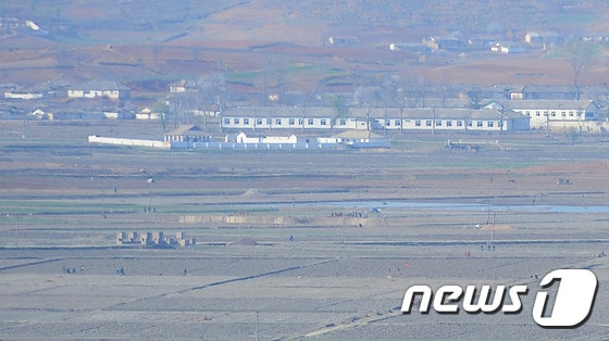 인천 강화도 평화전망대에서 바라본 북한 황해북도 개풍군 일대 마을. /뉴스1 ⓒ News1 박정호 기자