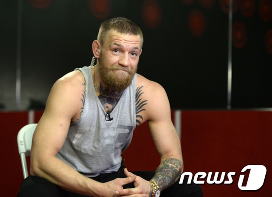 은퇴를 선언한 UFC 페더급 챔피언 코너 맥그리거(27·아일랜드) ⓒ AFP=News1