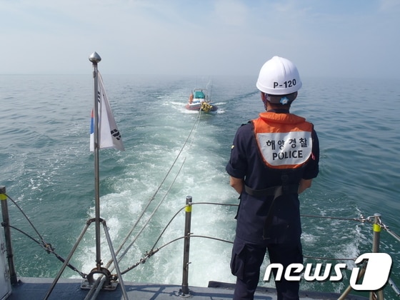  전북 부안해양경찰서는 동절기 해양사고를 방지하고 밀입국 등 국제범죄 예방을 위해 해·육상 집중 관리에 나선다.&#40;뉴스1/DB&#41;ⓒ News1