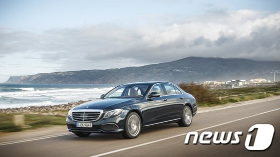 메르세데스-벤츠 The New E-Class Exclusiveⓒ News1