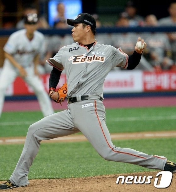 두산에 입단한 권혁. ⓒ News1 오대일 기자