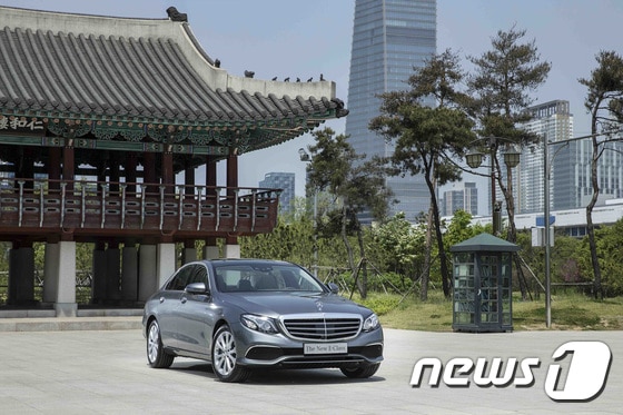 메르세데스-벤츠 '더뉴 E-클래스 익스클루시브'ⓒ News1