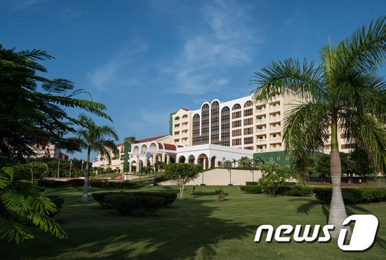 쿠바 수도 아바나에 문을 연 미국계 스타우드 호텔 '쿠바 포 포안츠 바이 쉐라톤'. (스타우드 홈페이지) ⓒ News1