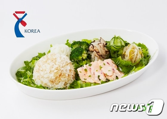 비비고 라이스 연어토핑. (사진제공=CJ푸드빌)ⓒ News1