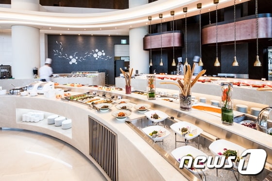 엠브호텔 여수 뷔페 레스토랑 '아드리아'ⓒ News1
