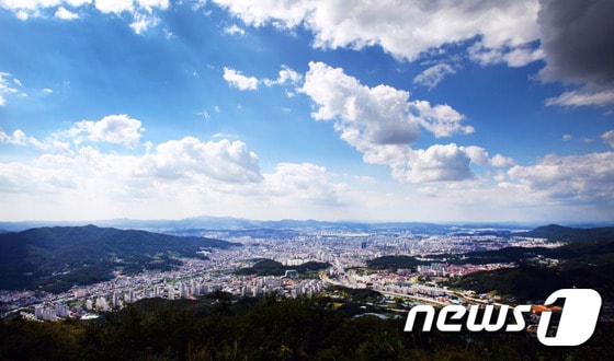 대전 식장산에서 바라본 대전시내.(뉴스1DB)2016.8.29/뉴스1