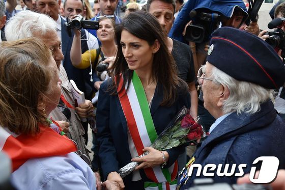 지니아 라지 이탈리아 로마 시장ⓒ AFP=뉴스1