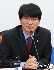 더불어민주당박완주의원 ⓒ News1