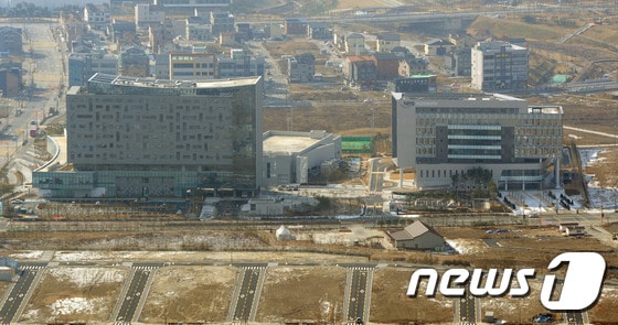 전북 전주시 혁신도시에 위치한 국민연금공단과 기금운용본부.ⓒ 뉴스1 문요한 기자