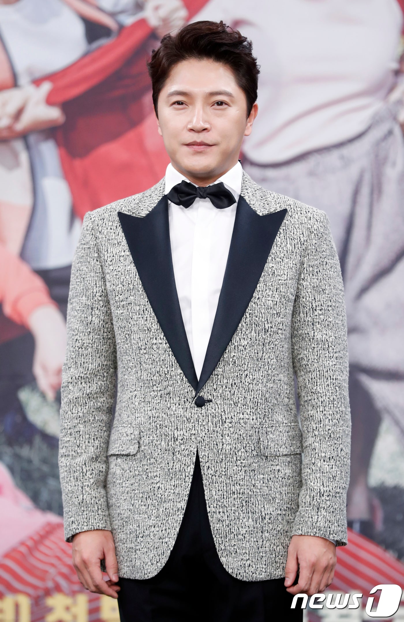 배우 안재모가 20일 오후 서울 상암MBC에서 열린 MBC 일일연속극 ‘전생에 웬수들’ 제작발표회에 참석해 포즈를 취하고 있다. 2017.11.20./뉴스1 ⓒ News1 권현진 기자