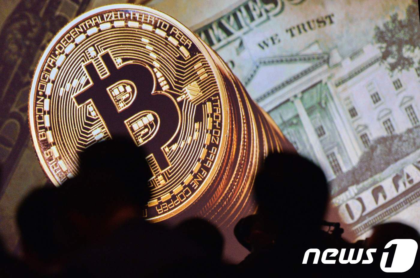 비트코인 급등, 붕괴의 전조?