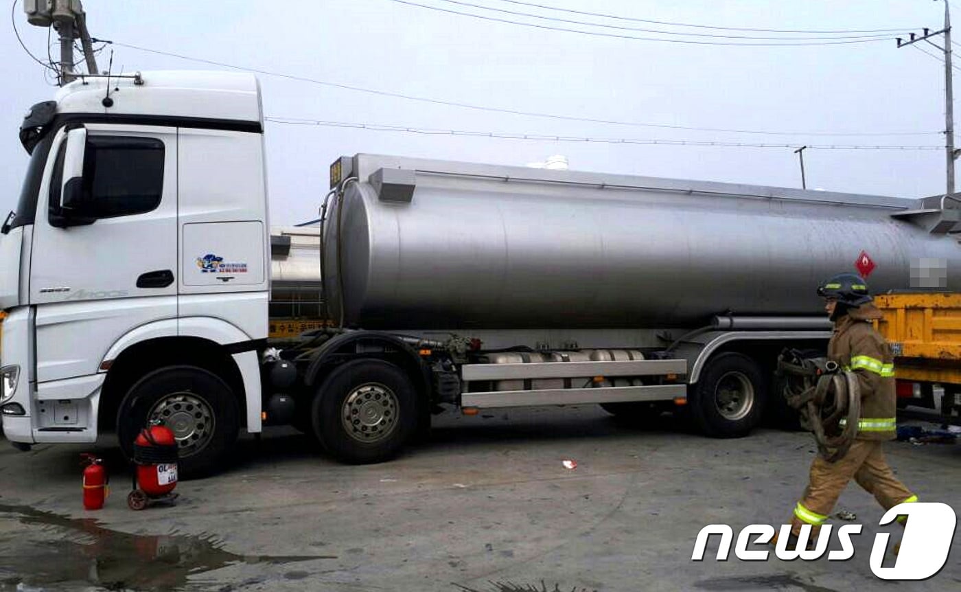 탱크로리 자료사진(기사와 관련 없음) /뉴스1