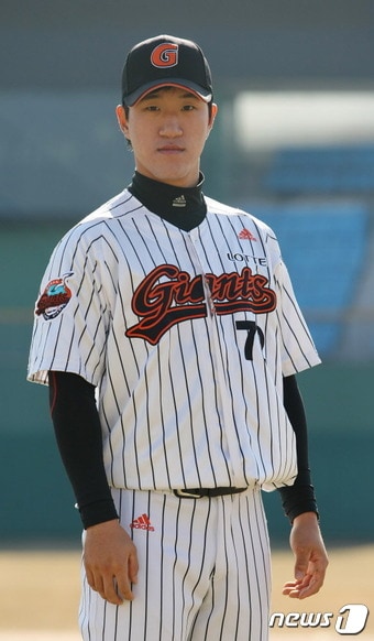 두산이 민병헌의 보상선수로 롯데의 백민기를 지명했다.(롯데 제공) ⓒ News1