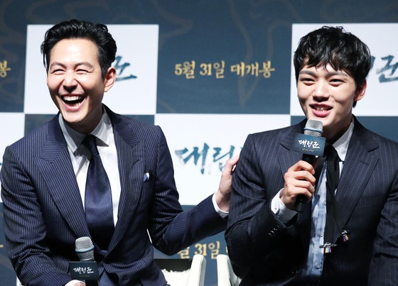 배우 이정재(왼쪽)와 여진구 ⓒ News1 권현진 기자