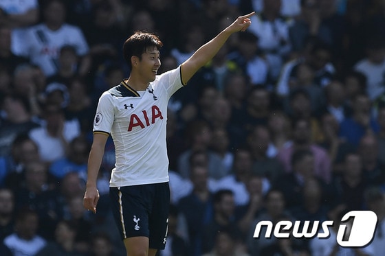 스카이 스포츠 파워랭킹 14위를 차지한 토트넘의 손흥민(25). ⓒ AFP=News1