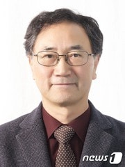 울산대 차세대 건설기계R&D전문인력양성사업의 총괄 연구책임자인 양순용 교수. ⓒ News1