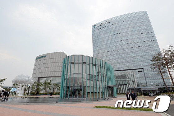 하나은행, 서울아산청라병원과 첨단의료복합단지 구축 - 뉴스 썸네일 이미지