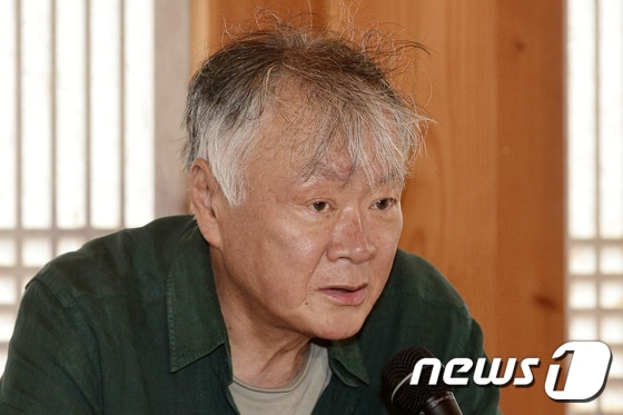 소설가 김훈/뉴스1 ⓒ News1