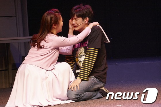 뮤지컬 '찌질의 역사' 공연 장면 (사진=에이콤)