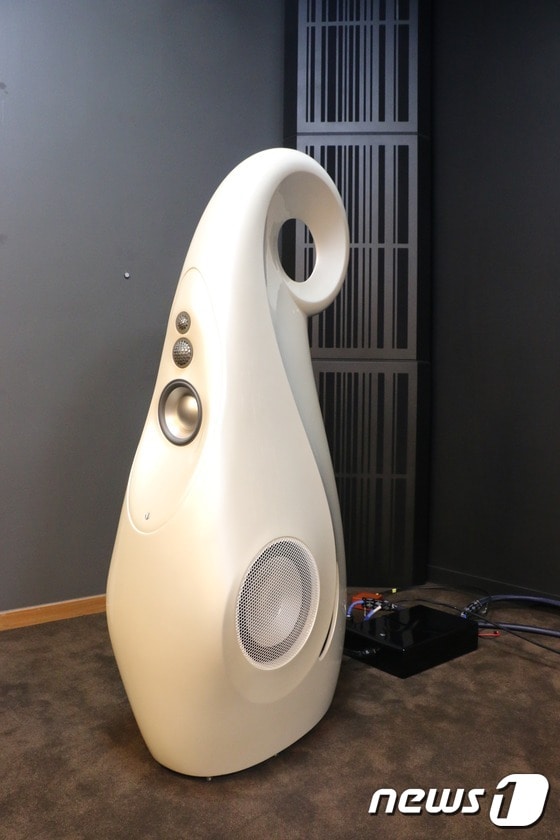 비비드 오디오 ‘G1 스피릿(Spirit)’ 스피커 ⓒ News1